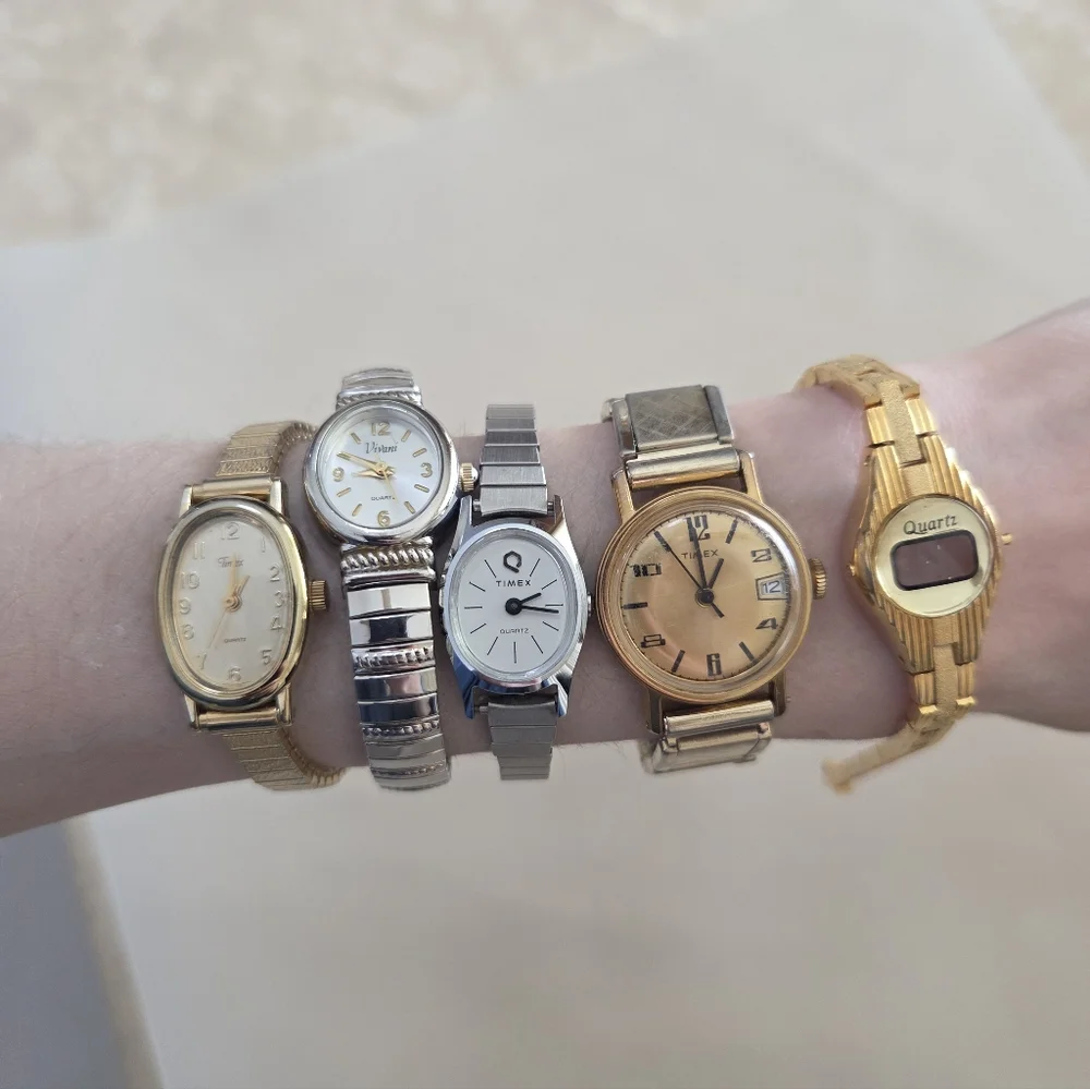 Vintage Lot Of Watches For Repair Or Parts Timex Vivani